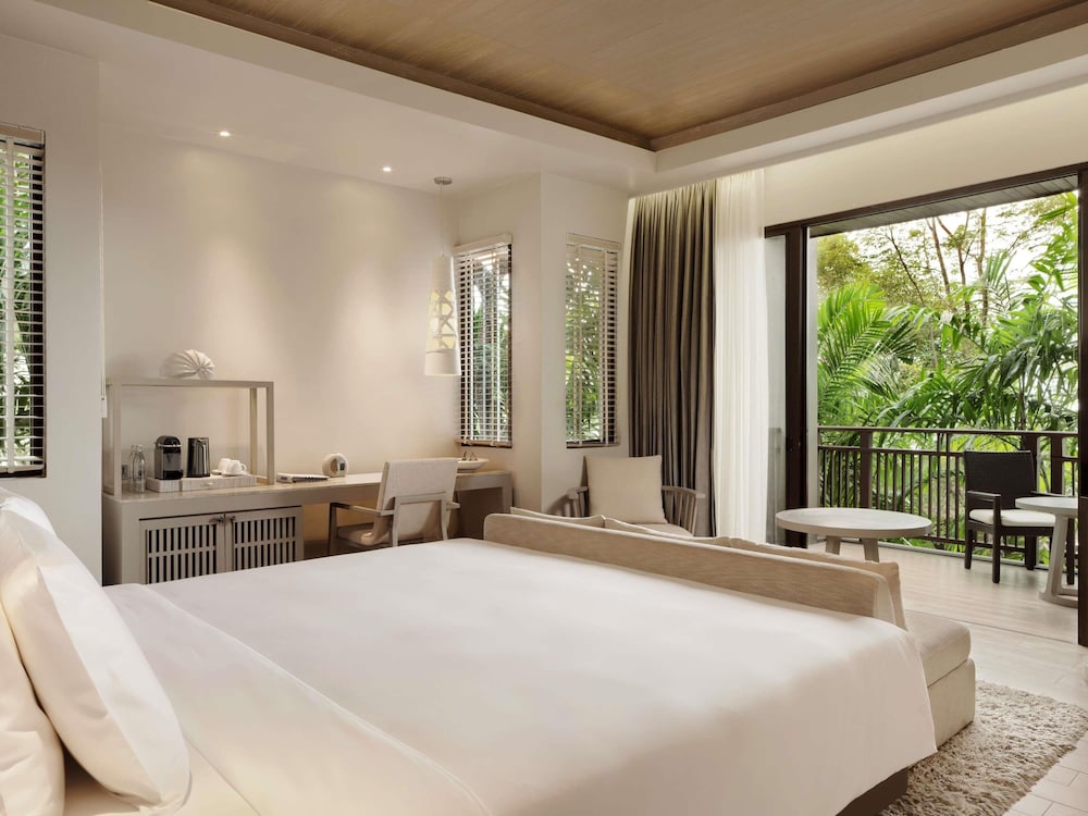 Pullman Phuket Arcadia Naithon Beach — Hotel rooms in Sa Khu, Phuket Province