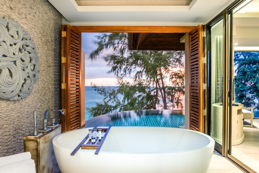 Pullman Phuket Arcadia Naithon Beach — Hotel rooms in Sa Khu, Phuket Province