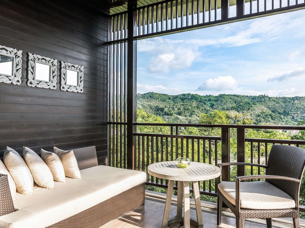 Pullman Phuket Arcadia Naithon Beach — Hotel rooms in Sa Khu, Phuket Province