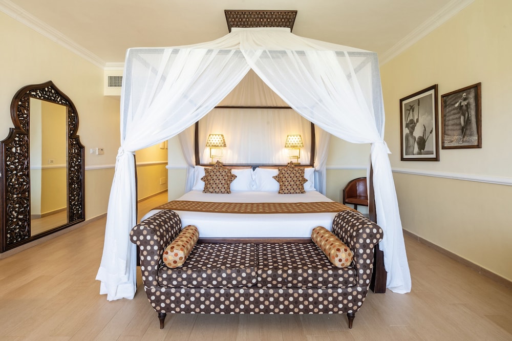 Hotel Riu Palace Zanzibar - All Inclusive — Hotel rooms in Nungwi, Zanzibar North