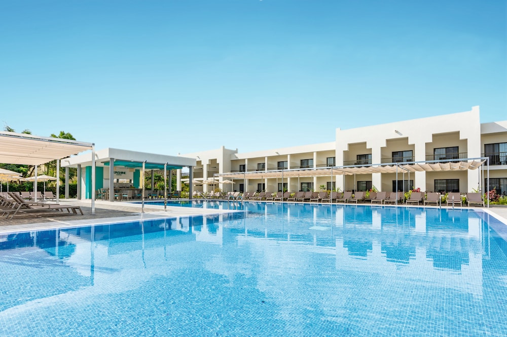 Hotel Riu Palace Zanzibar - All Inclusive — Swimming pool in Nungwi, Zanzibar North