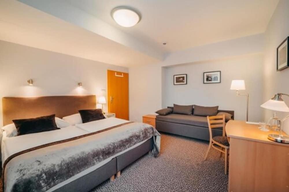 COLORFACTORY SPA Hotel — Hotel rooms in Prague, Prague