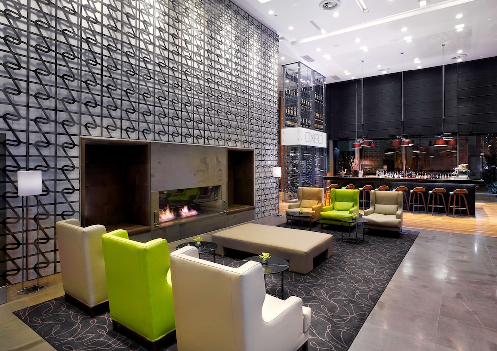 DoubleTree by Hilton Zagreb — Restaurant & bars in Zagreb, Zagreb (city)