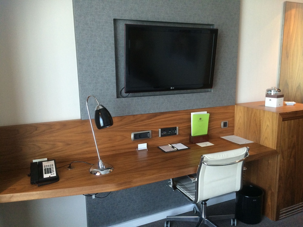 DoubleTree by Hilton Zagreb — Hotel rooms in Zagreb, Zagreb (city)