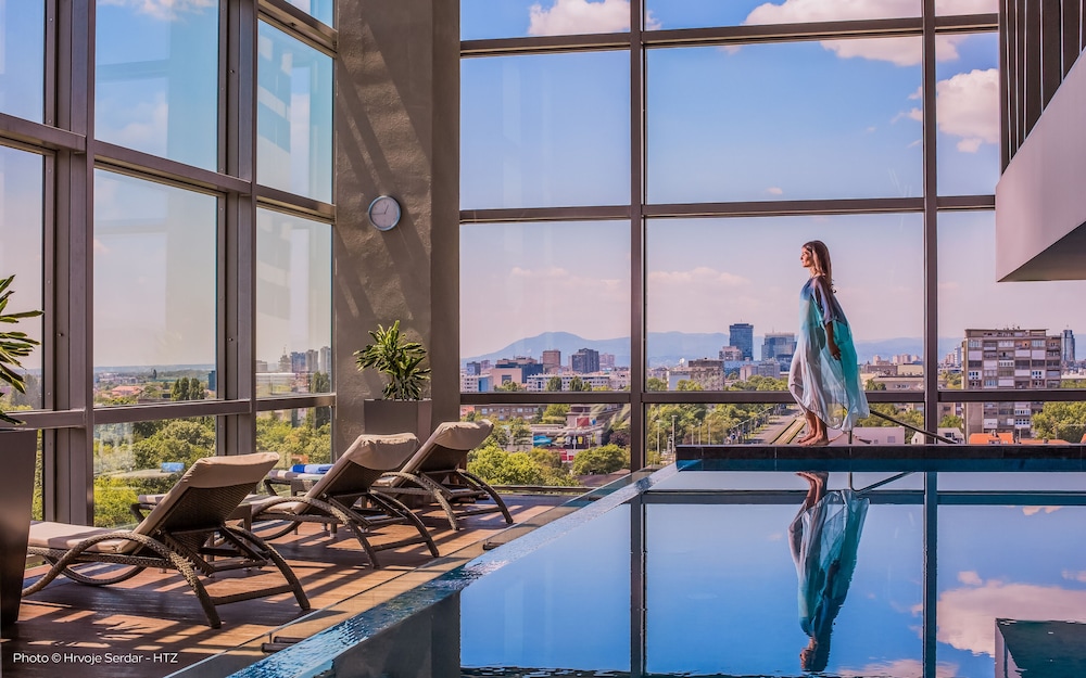 DoubleTree by Hilton Zagreb — Main photo in Zagreb, Zagreb (city)