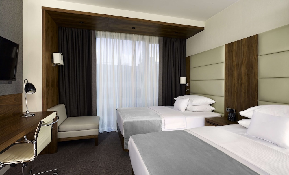 DoubleTree by Hilton Zagreb — Hotel rooms in Zagreb, Zagreb (city)