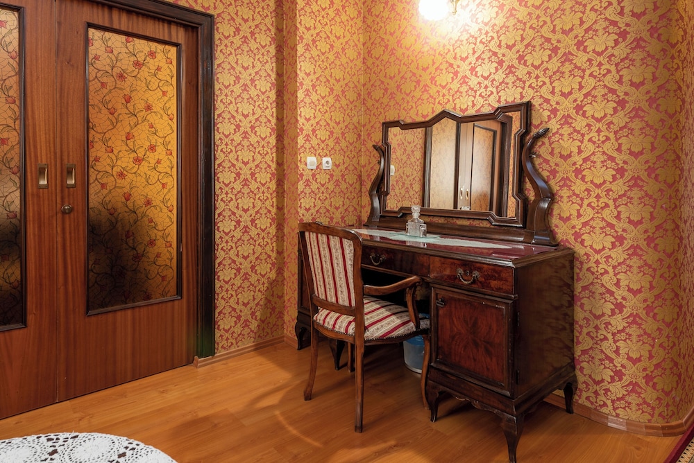 Hotel Pasike — Hotel rooms in Trogir, Split-Dalmatia