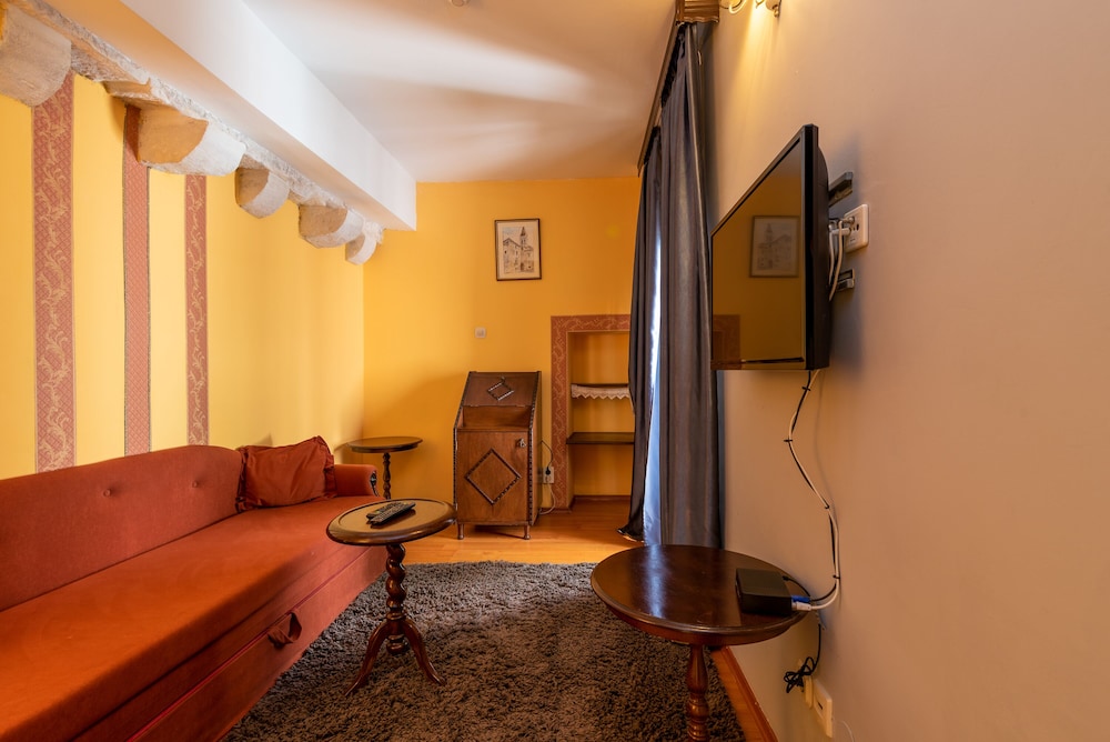 Hotel Pasike — Hotel rooms in Trogir, Split-Dalmatia