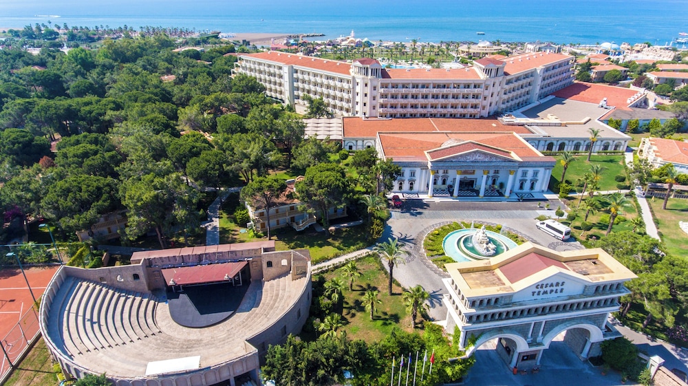 Selectum Noa Belek (Ex. Cesar's Temple De Luxe) - All inclusive — Hotel building in Belek