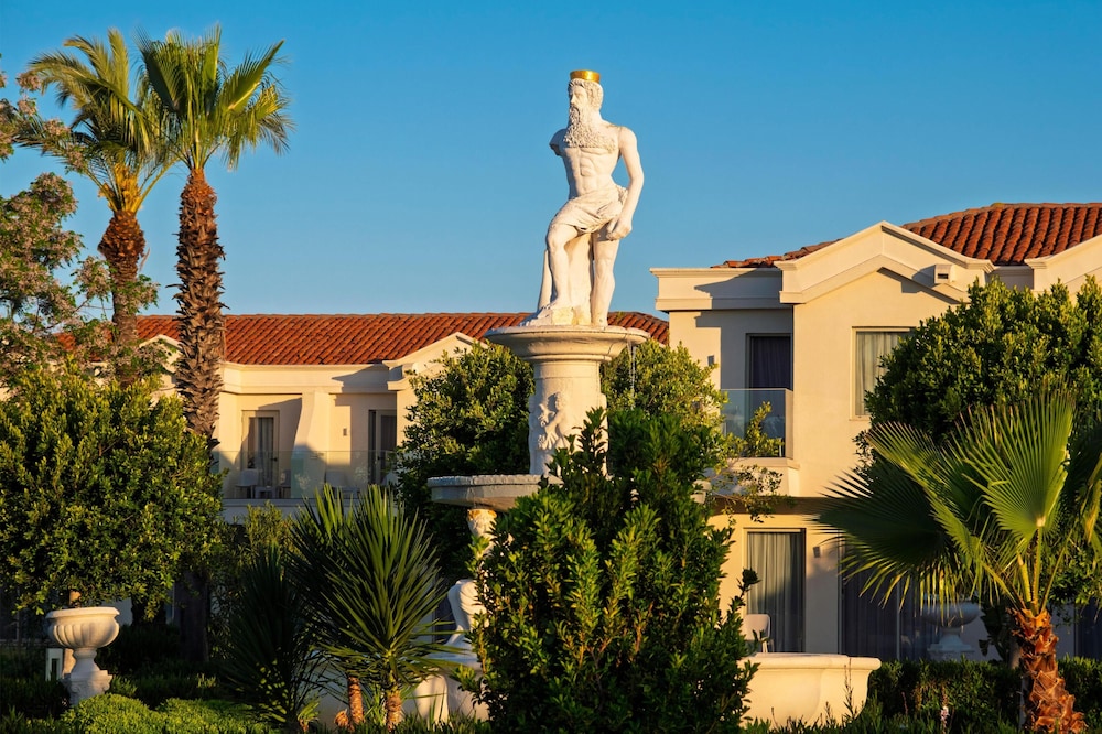 Selectum Noa Belek (Ex. Cesar's Temple De Luxe) - All inclusive — Hotel building in Belek