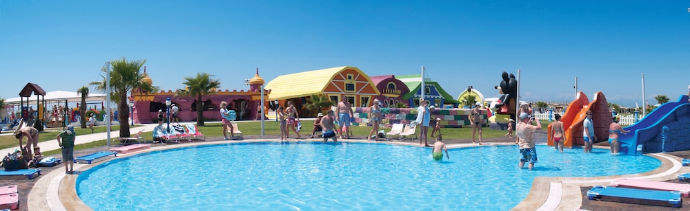 Selectum Noa Belek (Ex. Cesar's Temple De Luxe) - All inclusive — Swimming pool in Belek