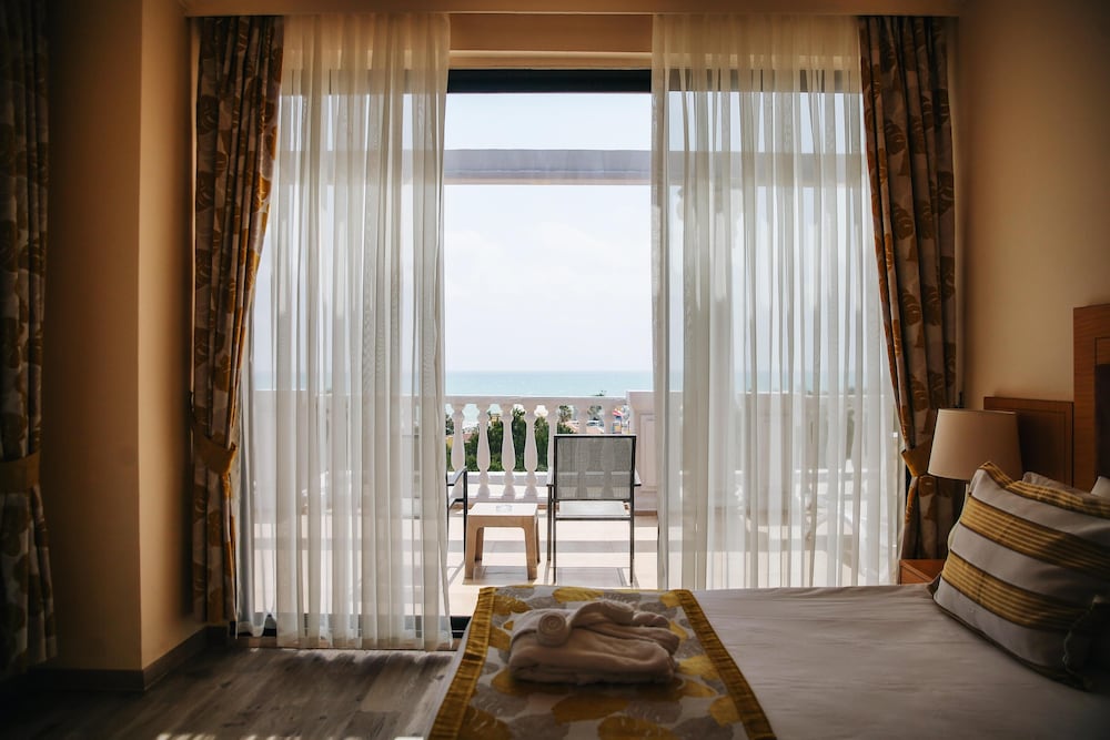 Selectum Noa Belek (Ex. Cesar's Temple De Luxe) - All inclusive — Hotel rooms in Belek