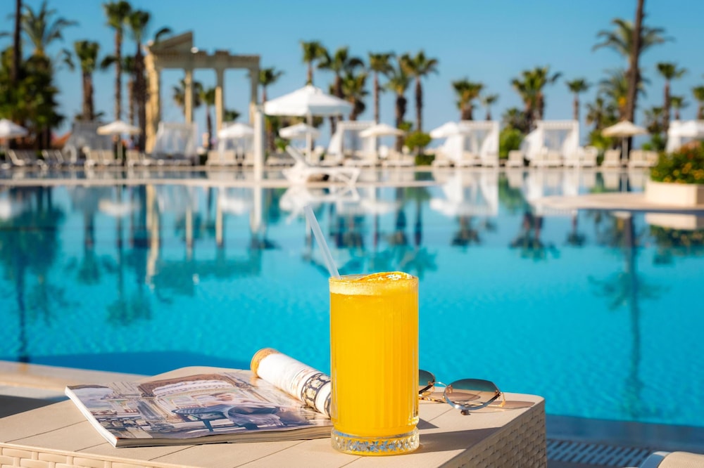 Selectum Noa Belek (Ex. Cesar's Temple De Luxe) - All inclusive — Swimming pool in Belek