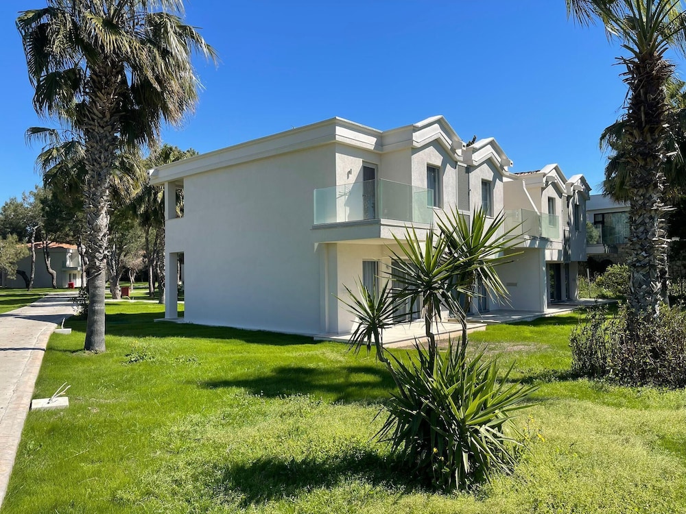 Selectum Noa Belek (Ex. Cesar's Temple De Luxe) - All inclusive — Hotel building in Belek