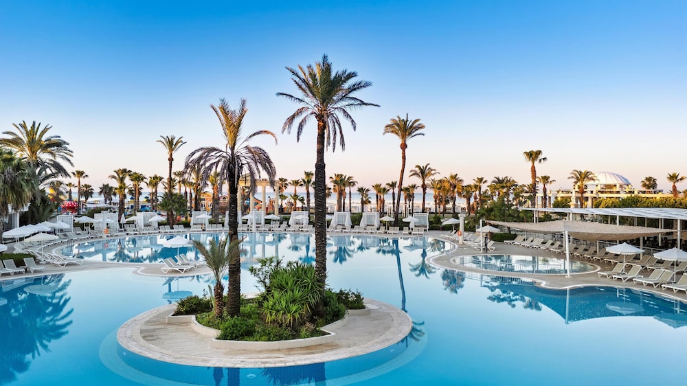 Selectum Noa Belek (Ex. Cesar's Temple De Luxe) - All inclusive — Swimming pool in Belek