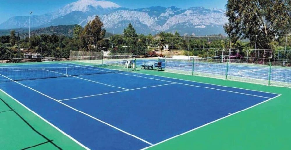 Daima Biz Hotel - Dolusu Aquapark Access - All inclusive — On-site activities in Kemer