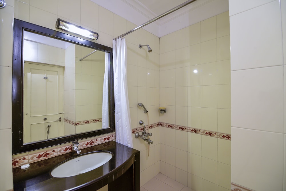 La-Paz Gardens Beacon Hotel - Vasco da Gama Goa — Hotel rooms in Vasco da Gama, Goa