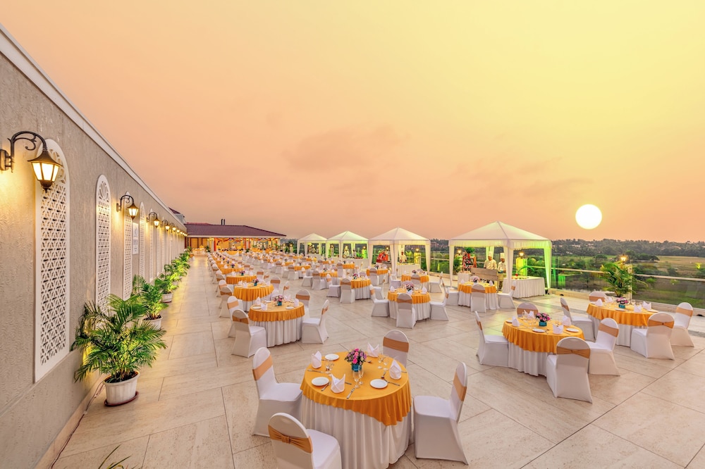 Resort Rio — Restaurant & bars in Arpora, Goa