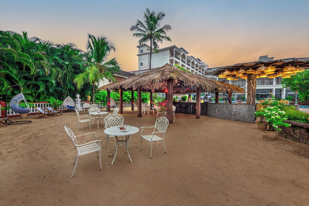 Resort Rio — Restaurant & bars in Arpora, Goa