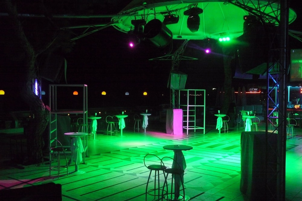 Selcukhan Hotel — Restaurant & bars in Kemer