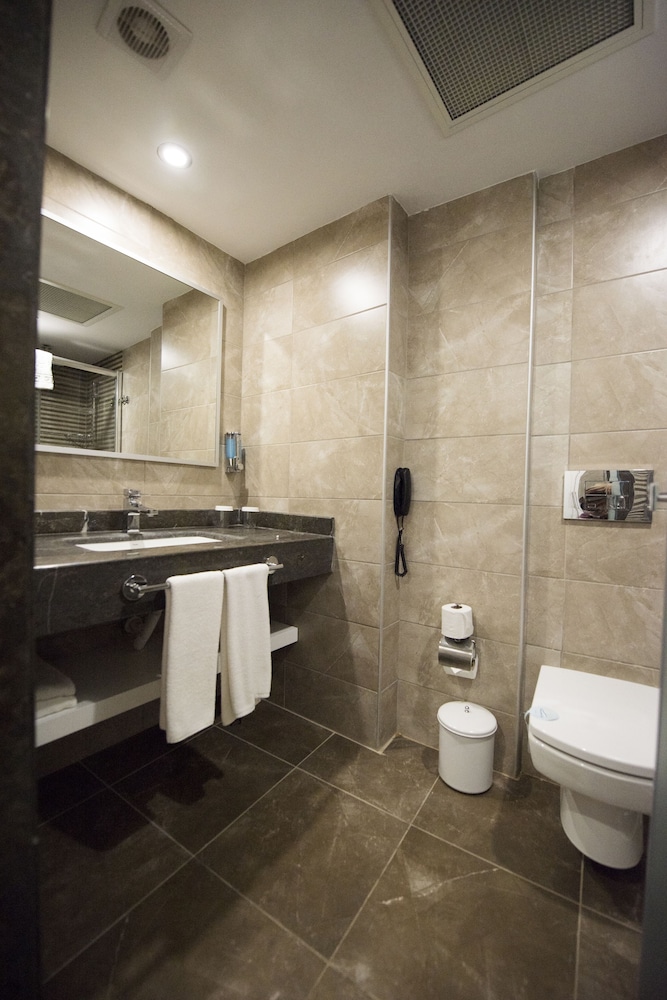 Selcukhan Hotel — Hotel rooms in Kemer