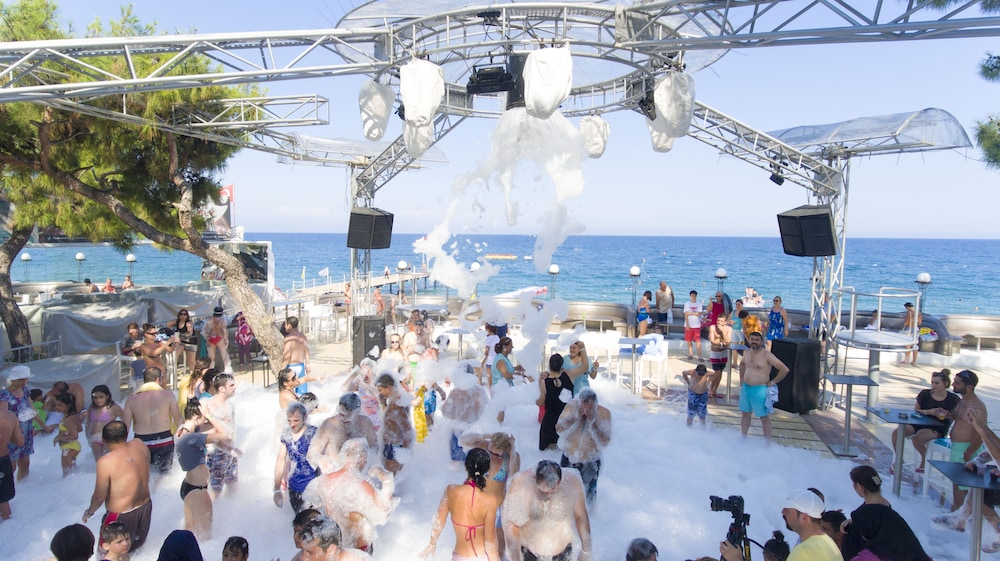 Selcukhan Hotel — Sports & recreation in Kemer