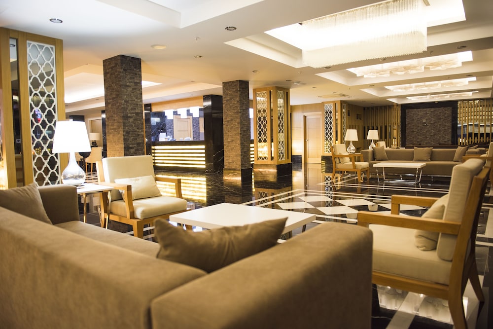 Selcukhan Hotel — Hotel building in Kemer