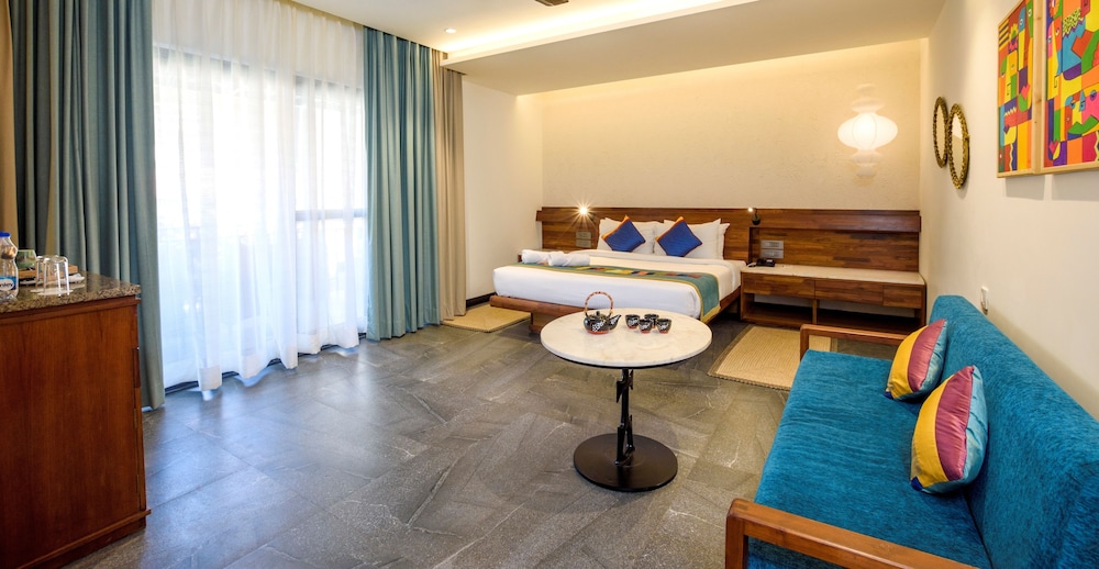 Beleza By The Beach — Hotel rooms in Betalbatim, Goa