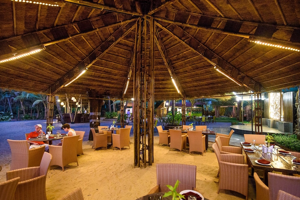 Beleza By The Beach — Restaurant & bars in Betalbatim, Goa