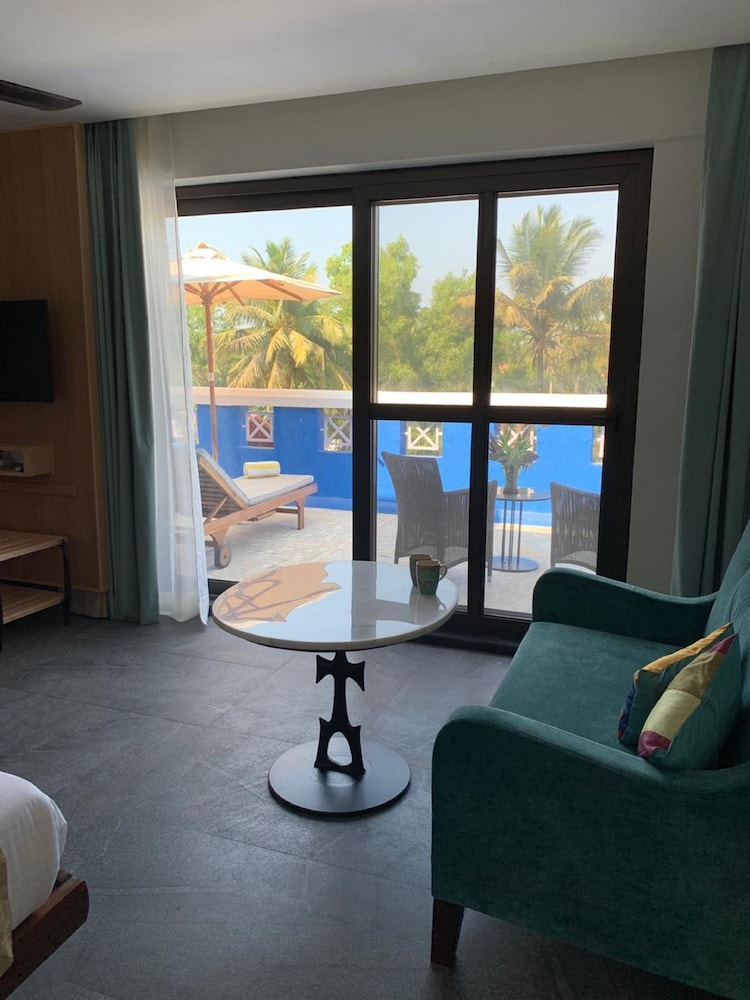 Beleza By The Beach — Hotel rooms in Betalbatim, Goa