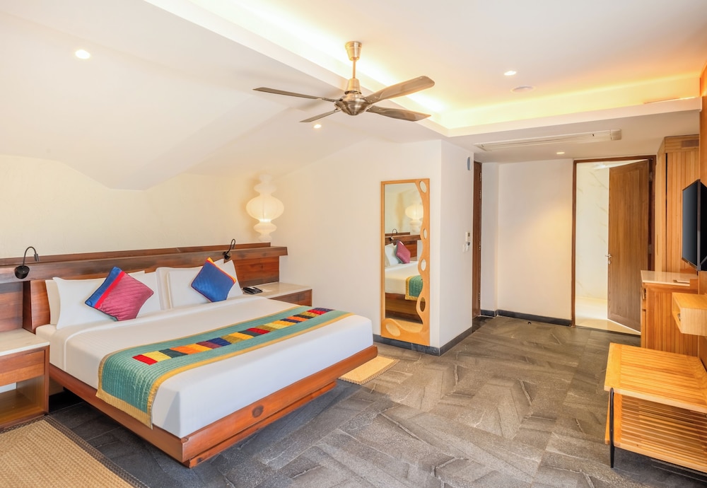 Beleza By The Beach — Hotel rooms in Betalbatim, Goa