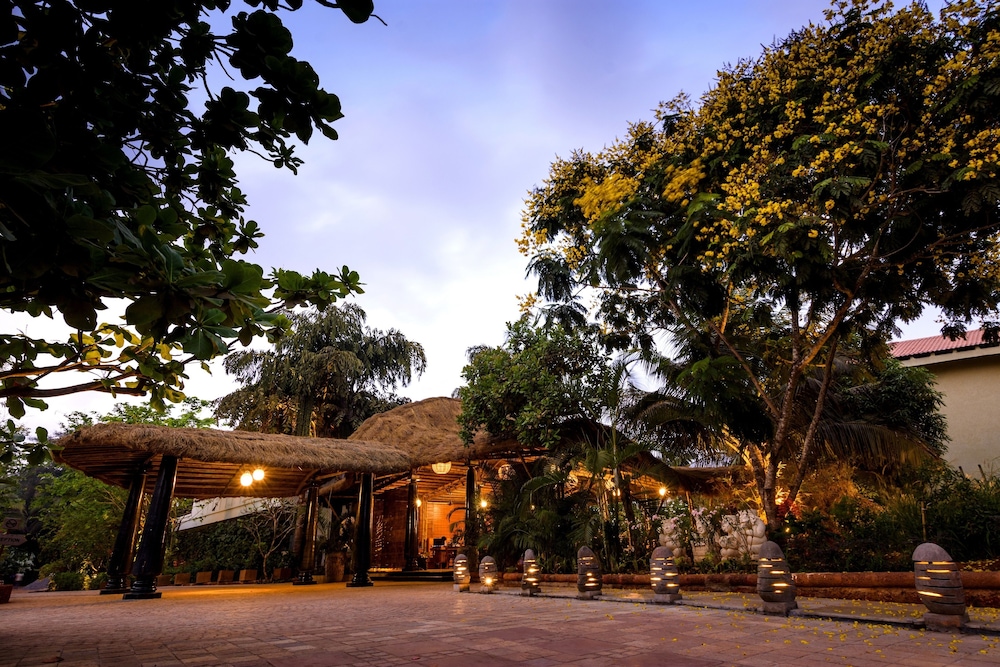 Beleza By The Beach — Restaurant & bars in Betalbatim, Goa