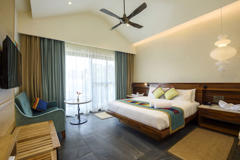 Beleza By The Beach — Hotel rooms in Betalbatim, Goa