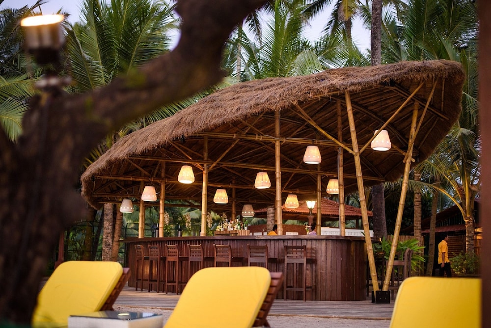 Beleza By The Beach — Restaurant & bars in Betalbatim, Goa