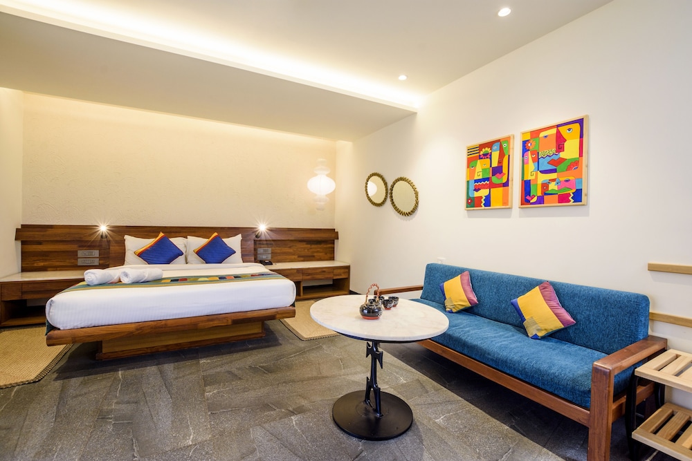 Beleza By The Beach — Hotel rooms in Betalbatim, Goa