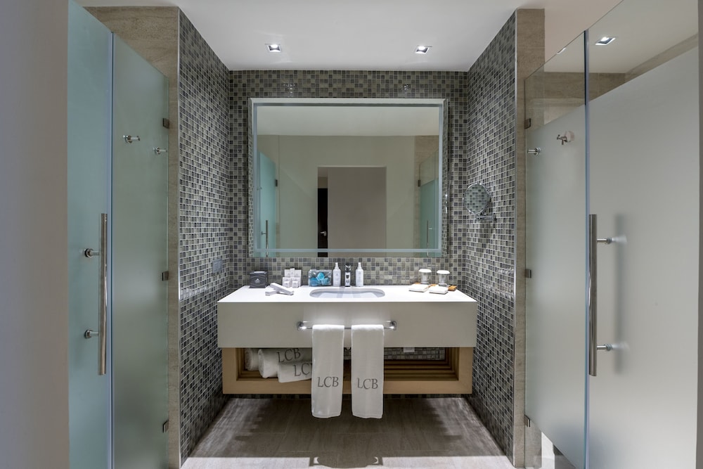 Unique by Lopesan Costa Bávaro - All Inclusive — Rooms in Bavaro, La Altagracia