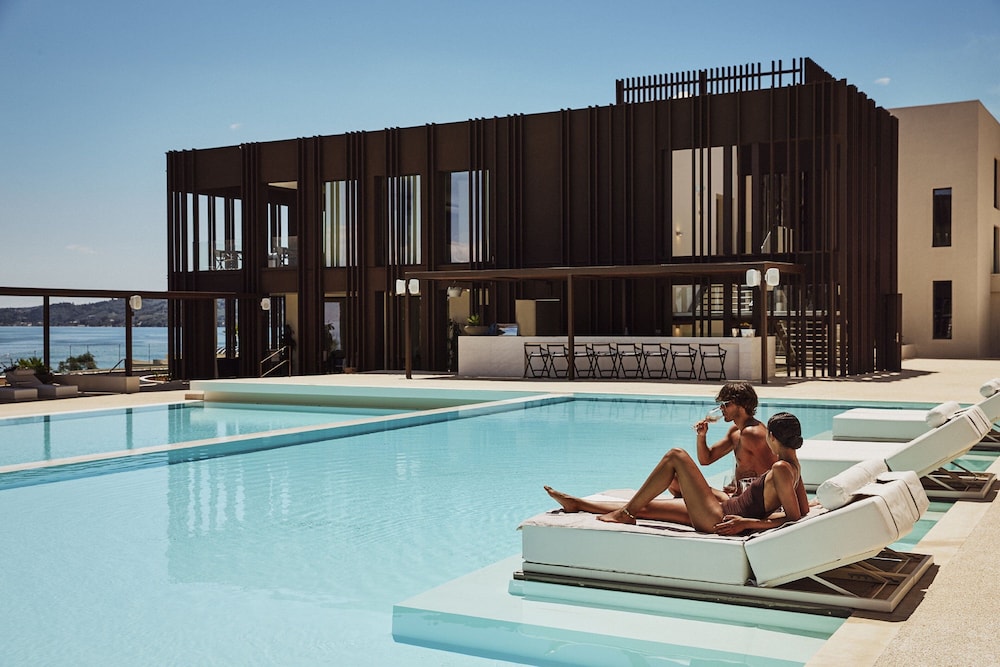 Domes Miramare, a Luxury Collection Resort, Corfu - Adults Only — Swimming pool in Moraitika, Ionian Islands