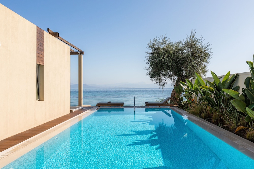 Domes Miramare, a Luxury Collection Resort, Corfu - Adults Only — Swimming pool in Moraitika, Ionian Islands