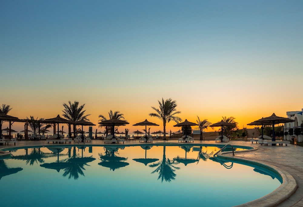 Coral Sun Beach — Swimming pool in El Quseir, Red Sea