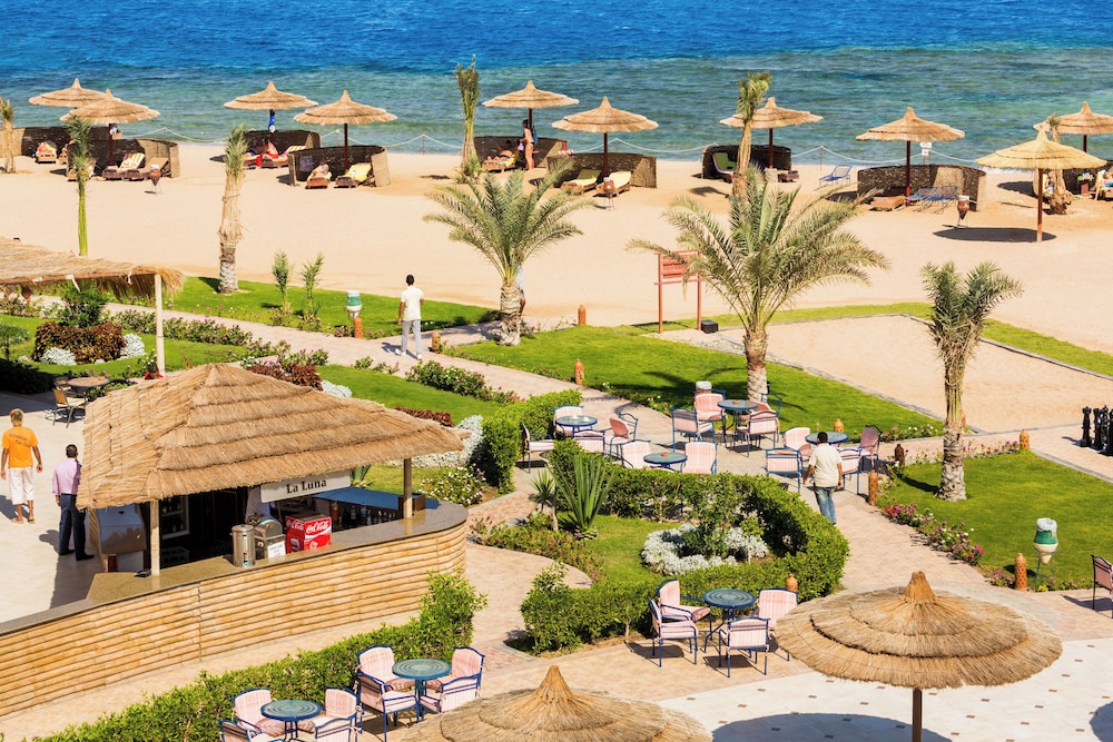 Coral Sun Beach — Beach in El Quseir, Red Sea
