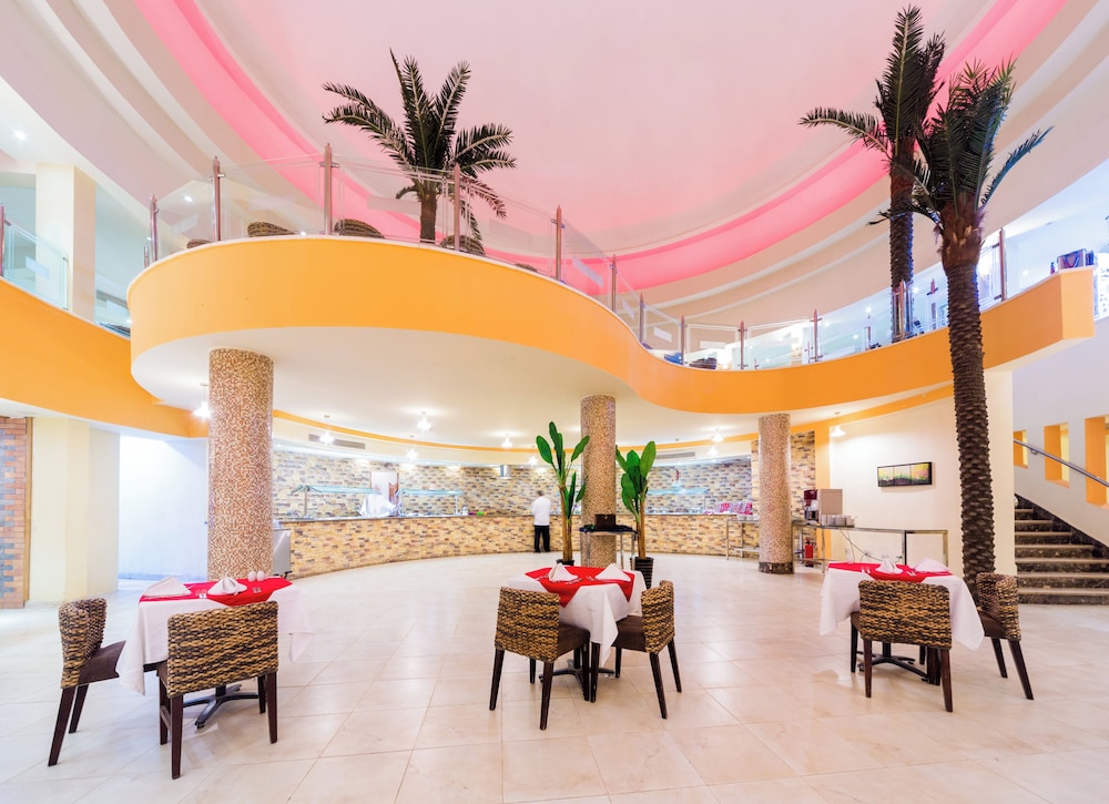 Coral Sun Beach — Restaurant & bars in El Quseir, Red Sea