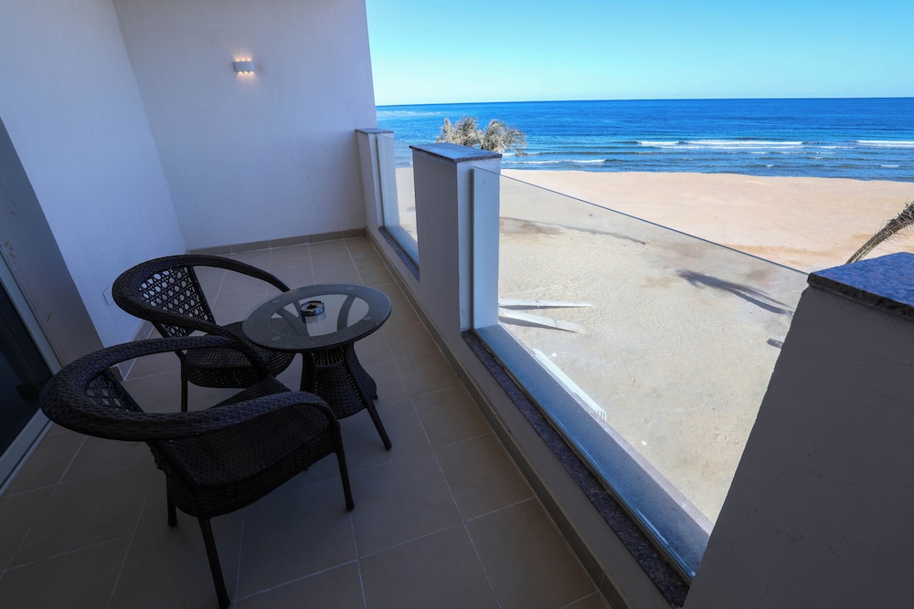 Coral Sun Beach — Hotel rooms in El Quseir, Red Sea
