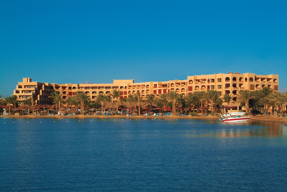 Continental Hotel Hurghada — Hotel building in Hurghada, Red Sea