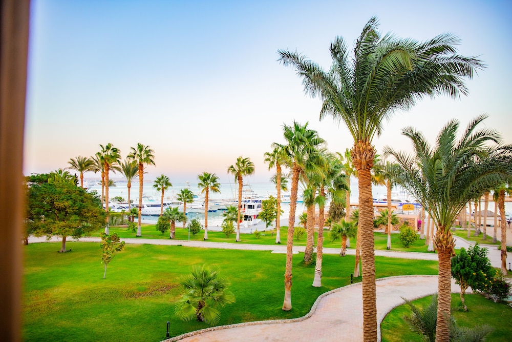 Continental Hotel Hurghada — Attractions in the area in Hurghada, Red Sea