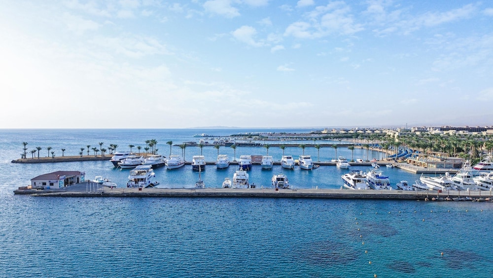 Continental Hotel Hurghada — Attractions in the area in Hurghada, Red Sea
