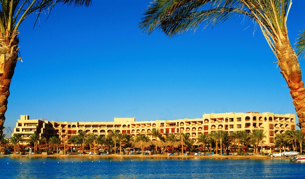 Continental Hotel Hurghada — Hotel building in Hurghada, Red Sea