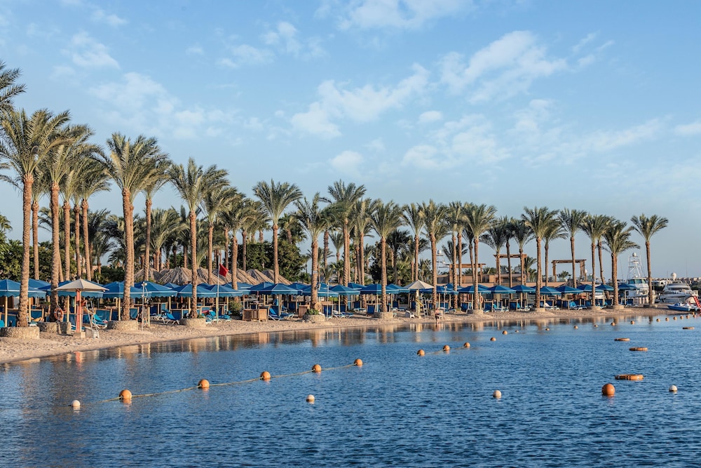 Continental Hotel Hurghada — Beach in Hurghada, Red Sea