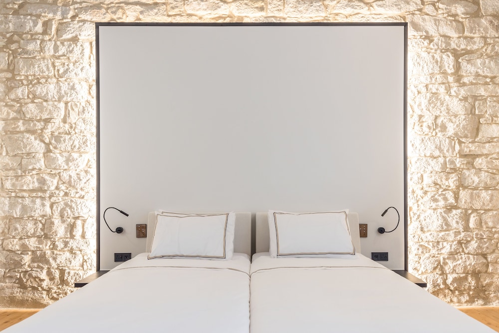 S Paul Hotel — Hotel rooms in Limassol, Limassol Region