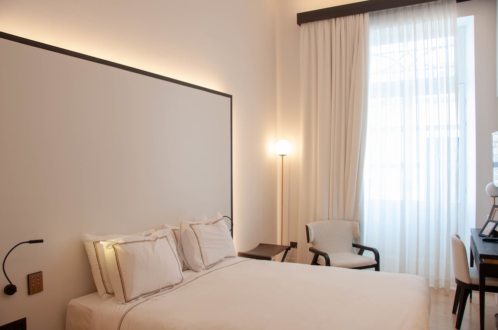 S Paul Hotel — Hotel rooms in Limassol, Limassol Region