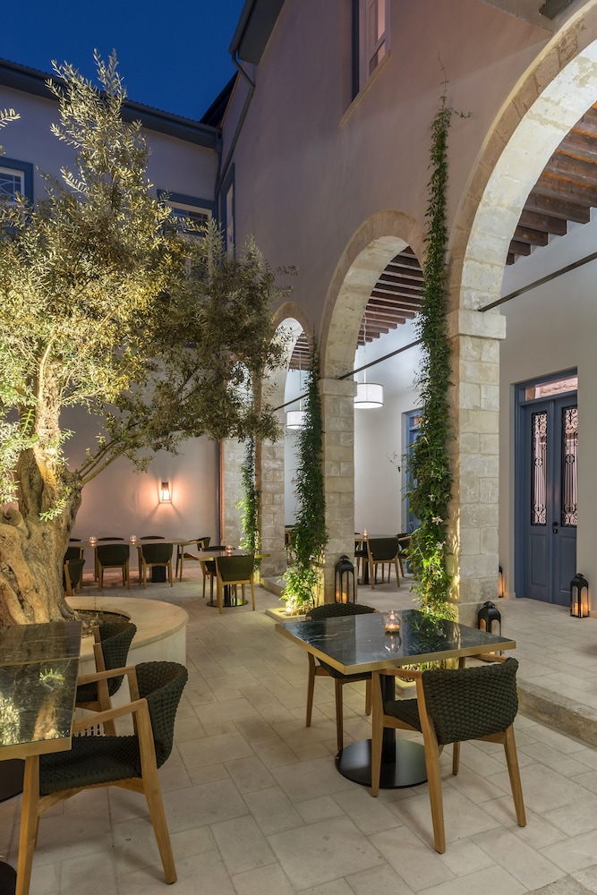 S Paul Hotel — Restaurant & bars in Limassol, Limassol Region